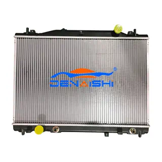 Radiador para Dodge Cadillac CTS 2.8L V6 05-07 AT